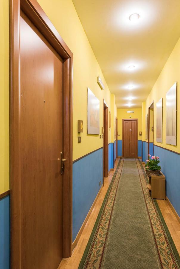 Alessandro A San Pietro Best Bed Рим Экстерьер фото